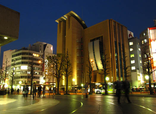 Near Metropolitan Art Space