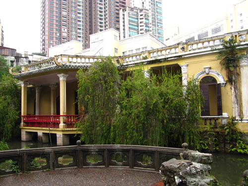 LOU LIM LOK GARDEN