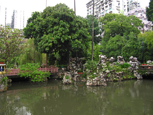 LOU LIM LOK GARDEN